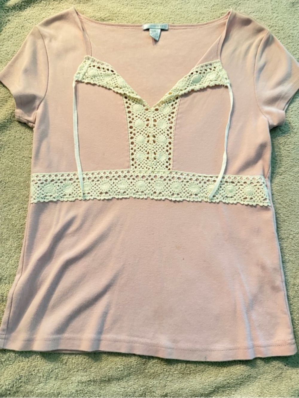 Halogen Light Pink Short Sleeve Top with Cream Crochet Trim